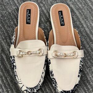 Chic Cream and Navy Blue Women's Loafers